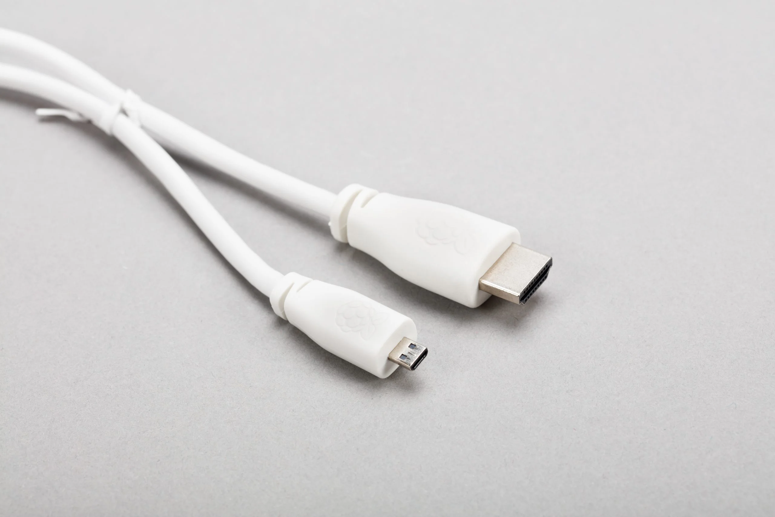HDMI_WHITE (1)